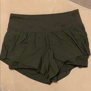Lululemon olive green shorts size 6